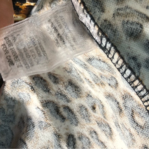 The Buckle stretch elastic waist animal print pencil skirt. Sz Large. New - Picture 2 of 3